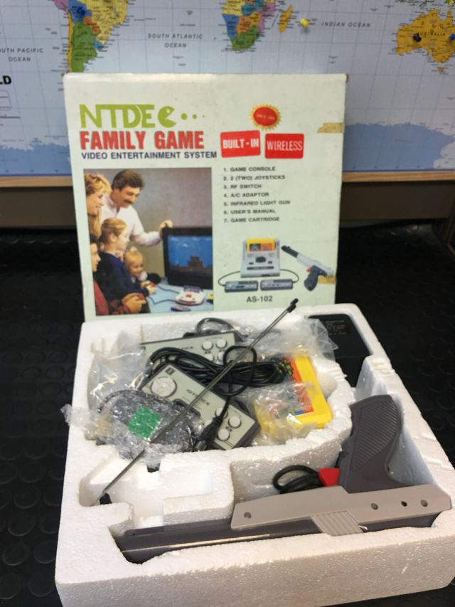 Vintage TV NTDE Family Game