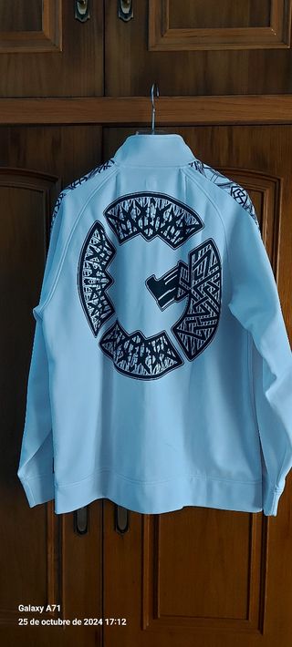 Sudadera