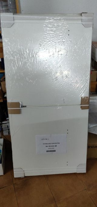 mesa de oficina blanca