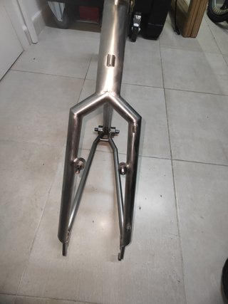 Cuadro titanio/aluminio.