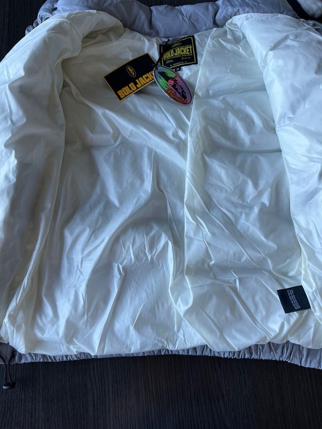 Chaqueta Corteiz gris