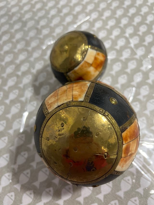 2 bolas adornos