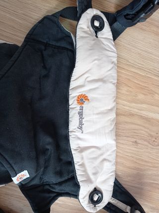 Mochila de porteo Ergobaby 360