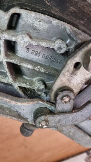 MOTOR LIMPIA DELANTERO MERCEDES CLASE E W210 1999
