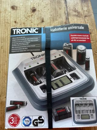 Ricarica batterie universale