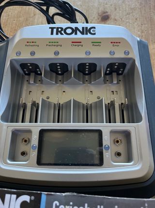 Ricarica batterie universale