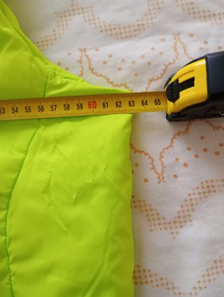 Chaquetón XL sin manga NUEVO verde C&A