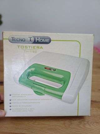 Piastra per toast , tostiera