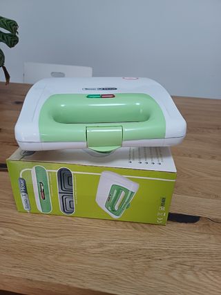 Piastra per toast , tostiera