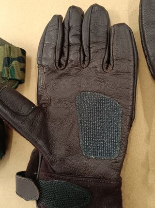 Guantes protección y rodillera