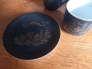 Tazzine da caffè antiche, piatti