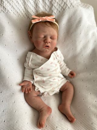 Bebé reborn silicona