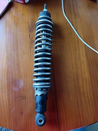 Suspensión trasera scooter 
