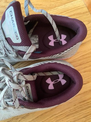 Bambas under  armour