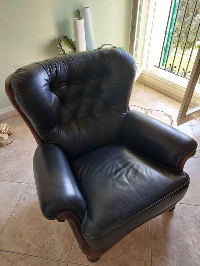 Poltrona in pelle
