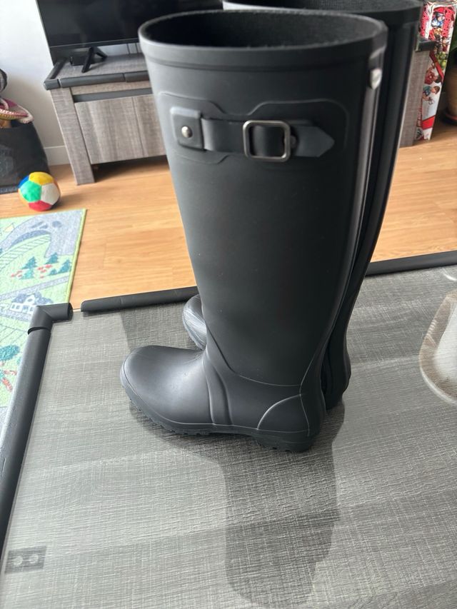 Botas igor negras talla 38