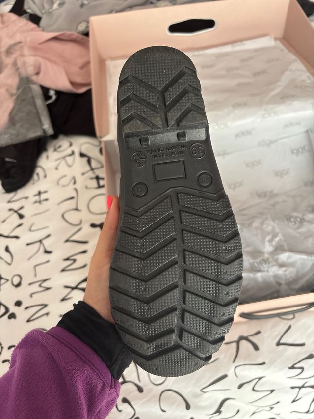 Botas igor negras talla 38