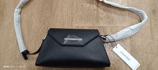 Bolso pequeño Calvin Klein Nuevo 