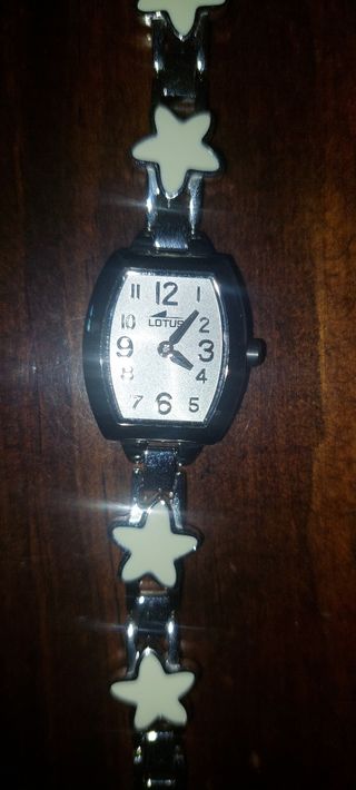 RELOJ LOTUS DE ACERO