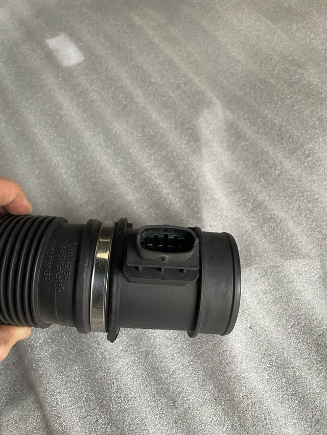 Sensor de flujo de aire masivo Saab 9-3 2007