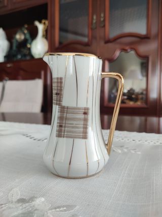 Juego de desayuno de San Claudio 1966