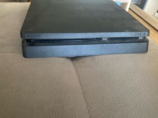 Play Station 4 