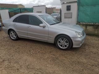Mercedes-Benz Clase C 2001