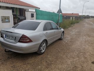 Mercedes-Benz Clase C 2001