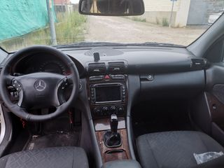 Mercedes-Benz Clase C 2001