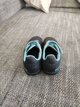 Zapatillas niño futbol 33 Adidas turf