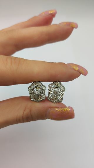 Pendientes de oro 18kt con brillantes.