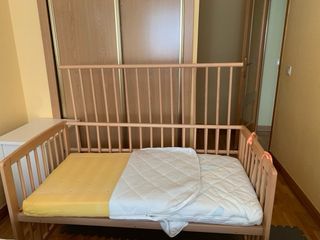 Cuna colecho y colchón + sabanas regalo