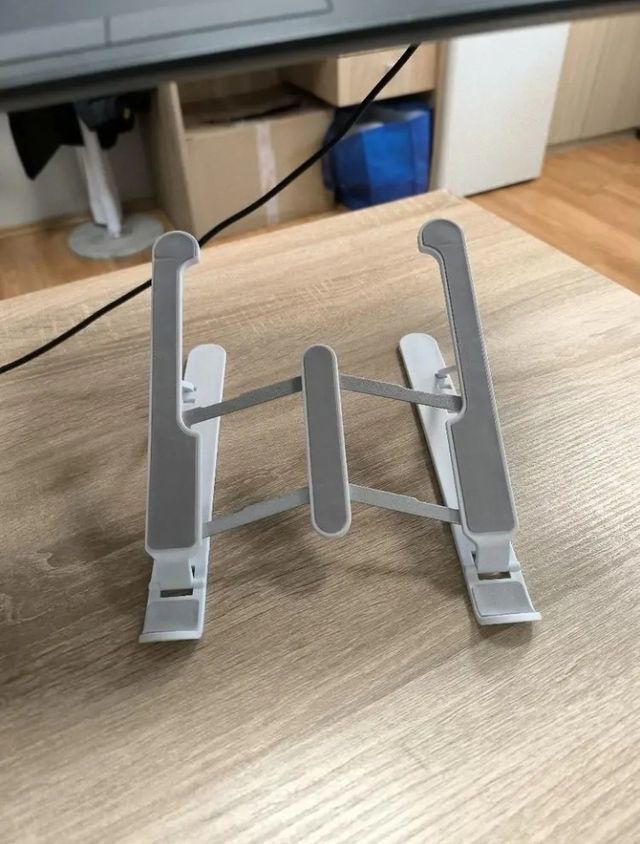 Soporte ordenador nuevo