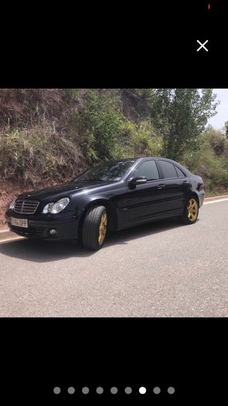 Mercedes-Benz Clase C 2005