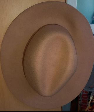 Sombrero de mujer, Parfois.