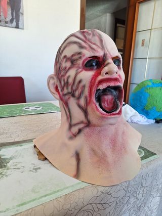 Máscara de zombie halloween 