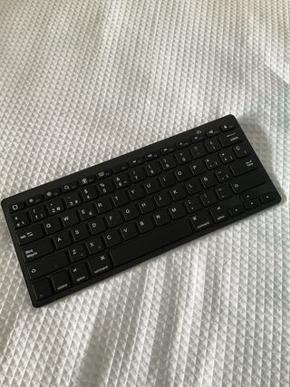 Teclado conexión bluetooh Omoton