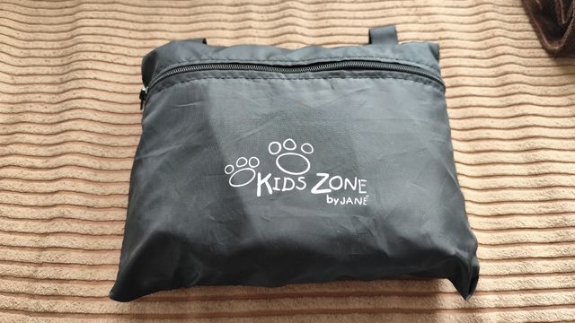 Plástico de lluvia carrito