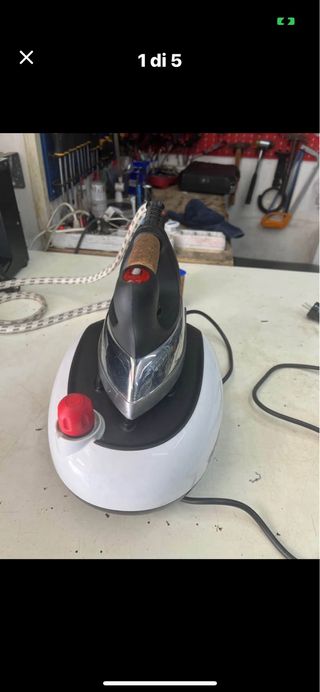 Equipe ferro da stiro a caldaia come nuovo.