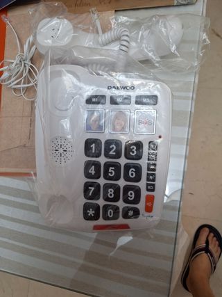 Telefono fijo letras grandes.