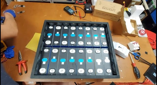 BATERIA LIFEPO4 24V 6KW ( litio )