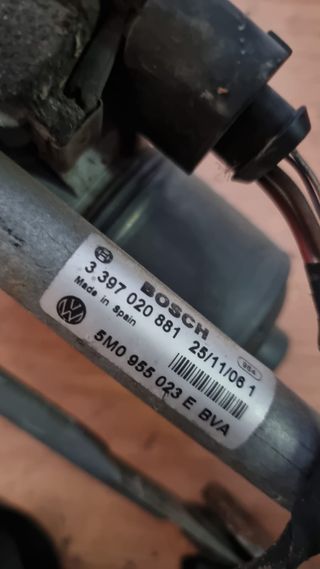 MOTOR LIMPIA DELANTERO IZQUIERDO VW GOLF 5 + PLUS