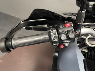 BMW F 750 GS ABS GRIS