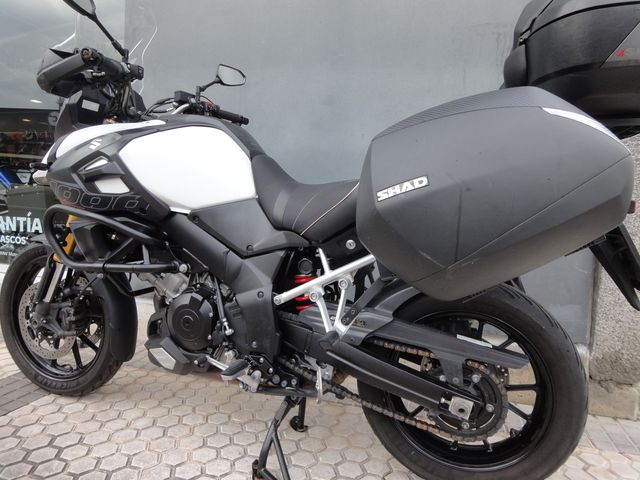 dasMotoBMW vende SUZUKI DL 1000 VStrom 2015 50000k