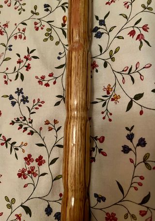 BASTON DE  MADERA LABRADA