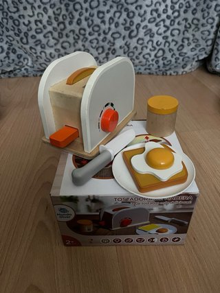 Tostadora de madera