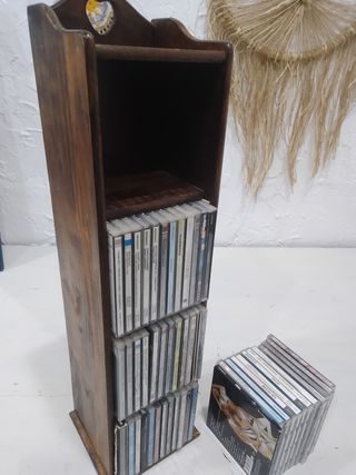 mueble porta CD's madera