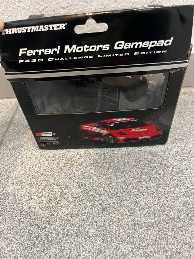 Thrustmaster Ferrari Motors Gamepad F430 Challenge