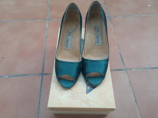 Zapatos tacón verde azulado