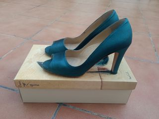 Zapatos tacón verde azulado